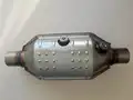 Univerzális ovál kerámiabetétes katalizátor, dupla lambdaszondás, O45mm, 700-2500 cm3, EURO4 - SBAutoparts